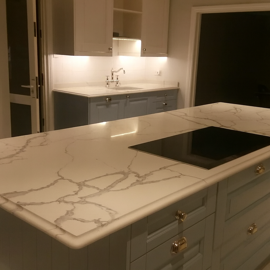 Integrated sink cut-out